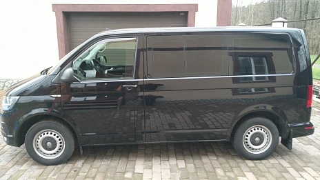 Volkswagen Multivan, 2017г, передний привод, робот