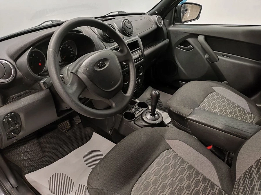 Lada (ВАЗ) Granta, 2016г., передний привод, робот