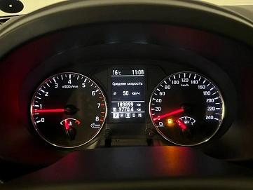 Nissan X-Trail, 2012г, передний привод, автомат