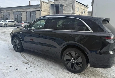 Lixiang L6, 2025г, полный привод, автомат