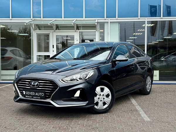 Hyundai Sonata, 2019г., передний привод, автомат