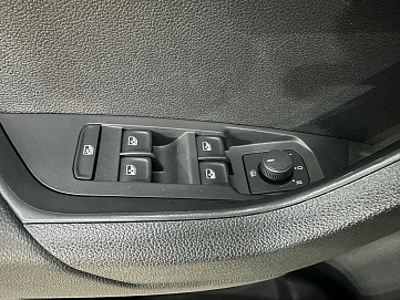 Skoda Karoq, 2021г, полный привод, робот