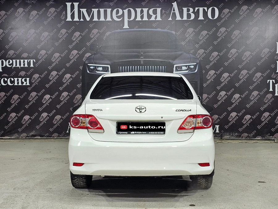 Toyota Corolla, 2011г., передний привод, автомат