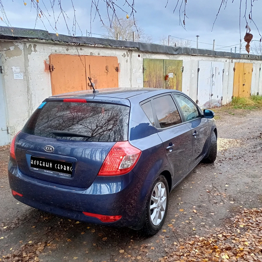Kia Ceed, 2011г., передний привод, механика