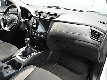 Nissan Qashqai, 2021г, передний привод, механика