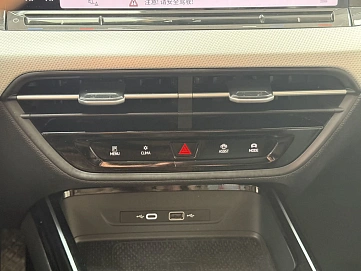 Volkswagen Lamando, 2022г, передний привод, робот