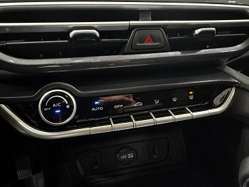 Changan Eado Plus, 2023г, передний привод, робот