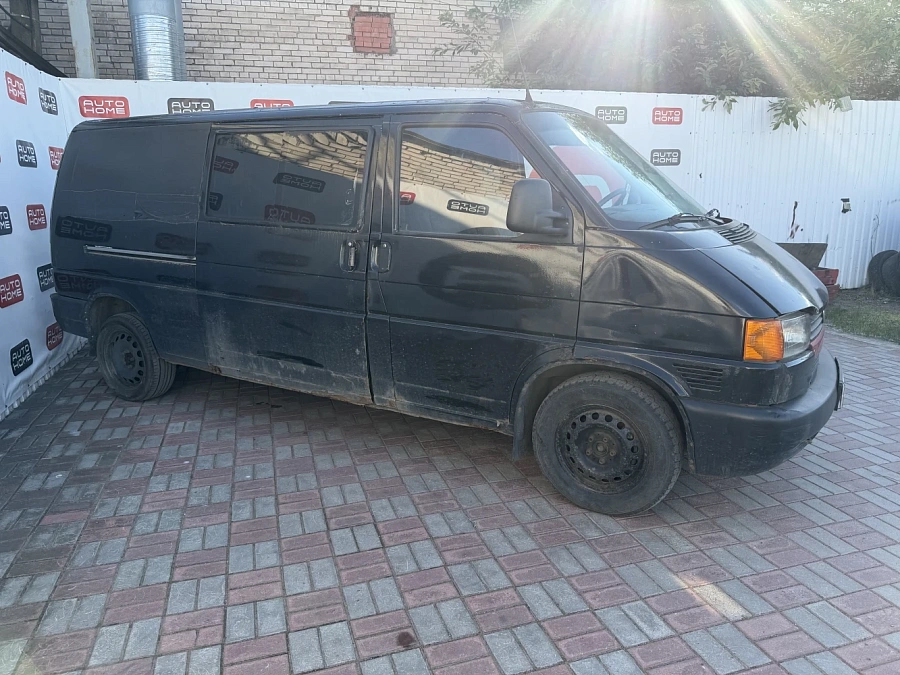 Volkswagen Transporter, 1995г., передний привод, механика