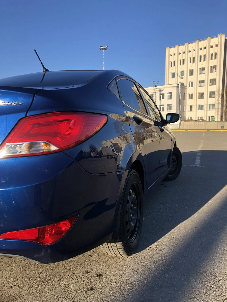 Hyundai Solaris, 2015г., передний привод, автомат