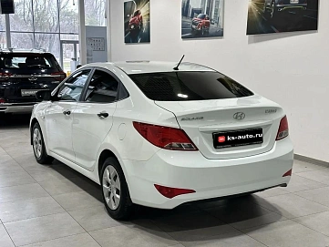 Hyundai Solaris, 2014г, передний привод, автомат