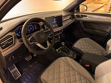 Volkswagen Tayron, 2024г, полный привод, робот