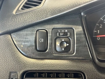 Mitsubishi Lancer, 2003г, передний привод, автомат