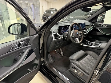 BMW X5, 2024г, полный привод, автомат