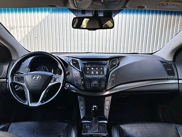 Hyundai i40, 2016г, передний привод, автомат