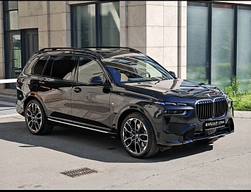 BMW X7, 2024г, полный привод, автомат