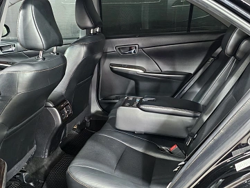 Toyota Camry, 2017г, передний привод, автомат