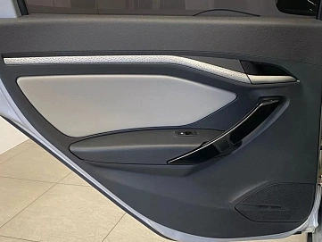 Lada (ВАЗ) Vesta, 2021г, передний привод, автомат
