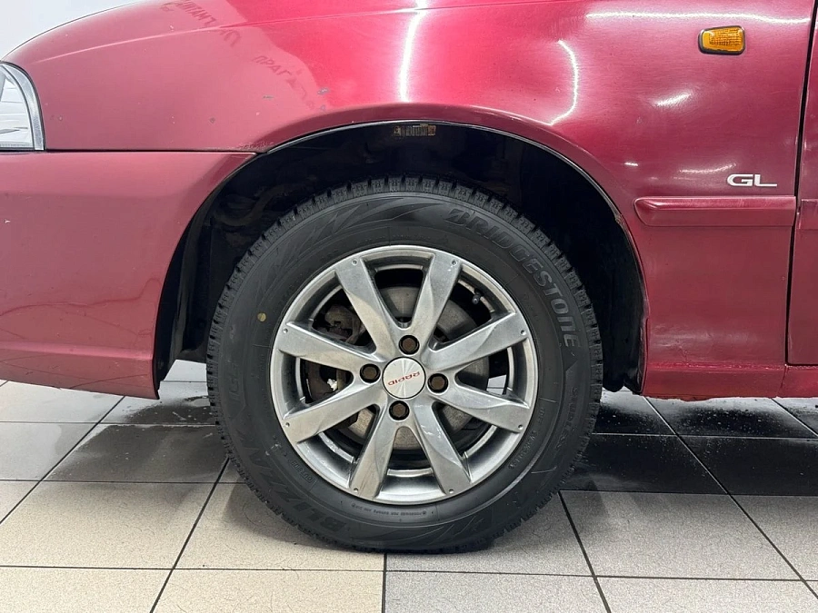 Daewoo Nexia, 2012г., передний привод, механика