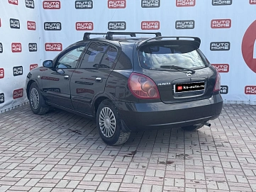 Nissan Almera, 2006г., передний привод, механика