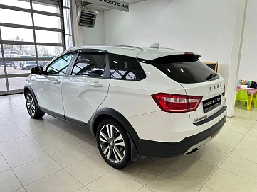 Lada (ВАЗ) , 2021г., передний привод, механика