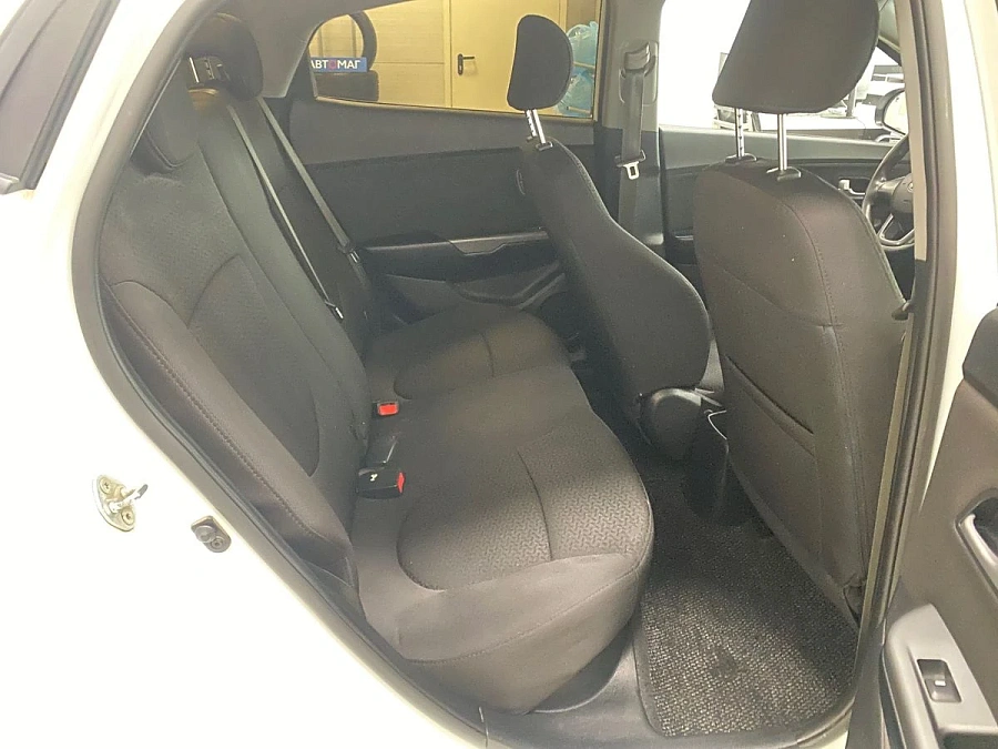 Kia Rio, 2013г., передний привод, механика