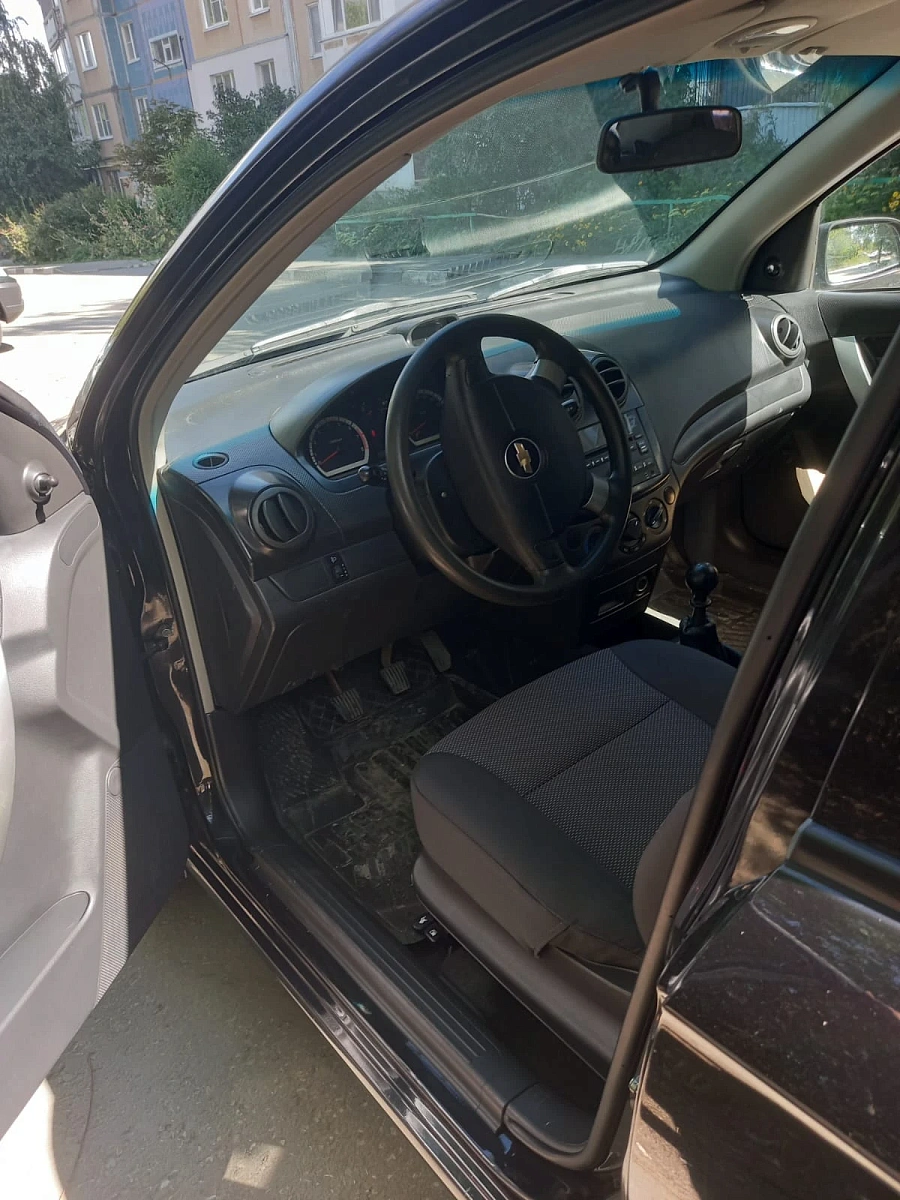 Chevrolet Aveo, 2010г., передний привод, механика