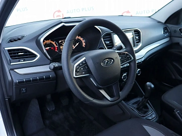Lada (ВАЗ) Vesta, 2023г, передний привод, механика