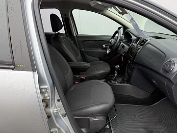 Renault , 2022г., передний привод, вариатор