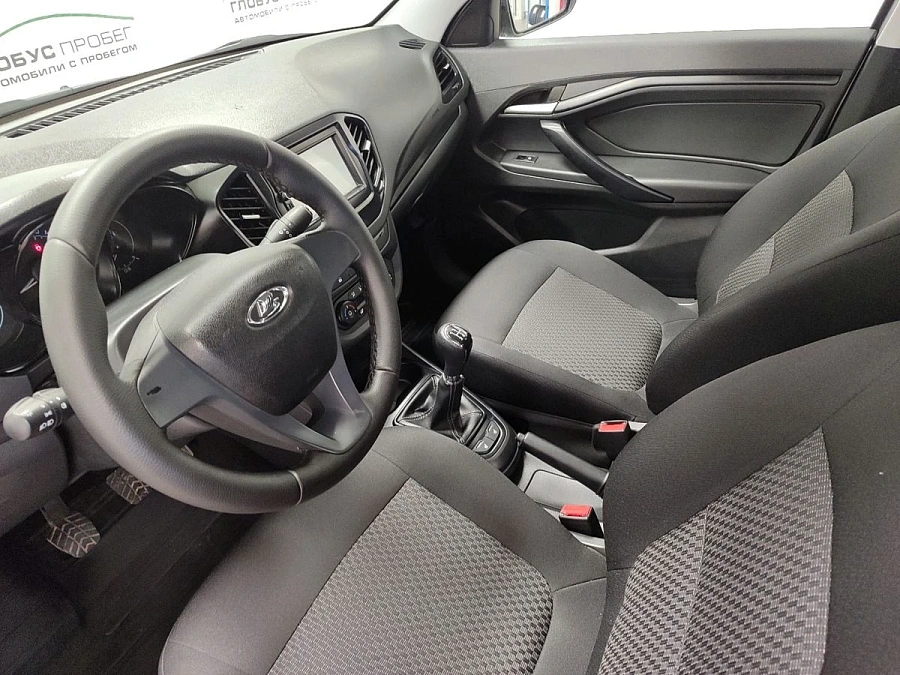 Lada (ВАЗ) Vesta, 2017г., передний привод, механика