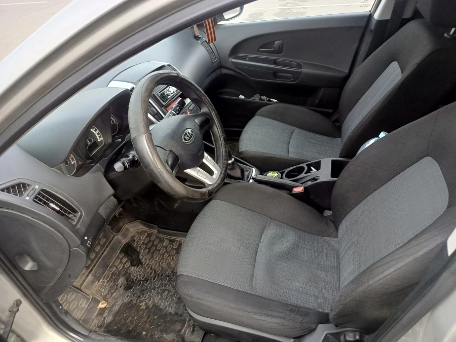 Kia Ceed, 2010г., передний привод, механика