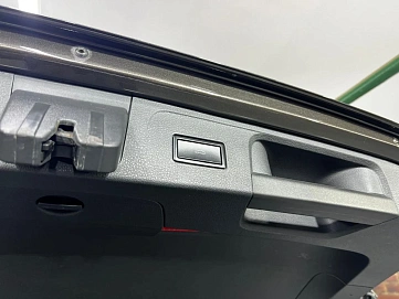 Volkswagen Passat, 2017г, полный привод, робот