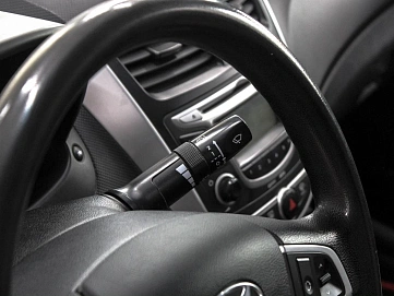 Hyundai Solaris, 2011г, передний привод, механика