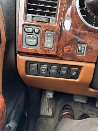 Toyota Sequoia, 2009г, полный привод, автомат