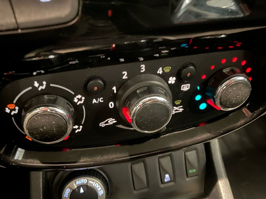 Nissan , 2020г., передний привод, механика