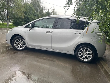 Toyota Verso, 2009г, передний привод, вариатор