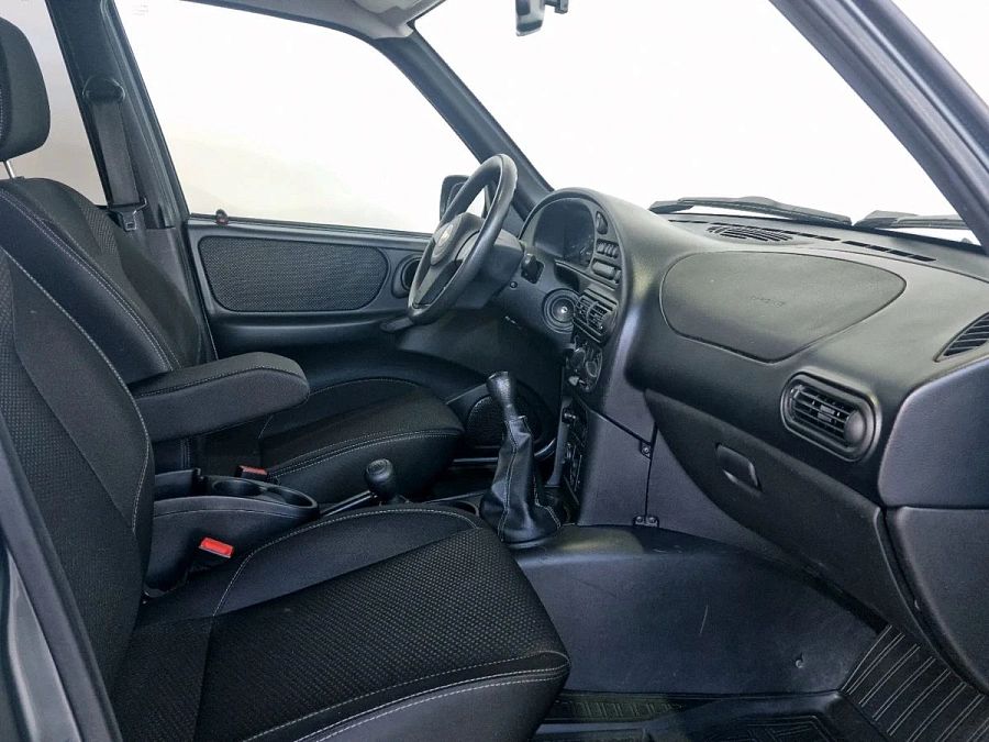 Chevrolet Niva, 2017г., полный привод, механика