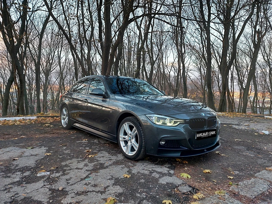 BMW 3 серии, 2018г., полный привод, автомат