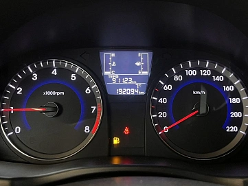 Hyundai Solaris, 2014г, передний привод, механика