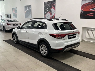 Kia , 2018г., передний привод, автомат