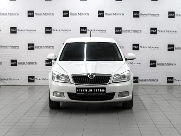 Skoda Octavia, 2011г, передний привод, робот