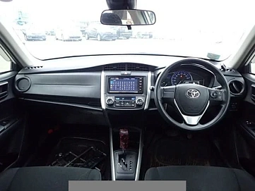 Toyota Corolla, 2020г, передний привод, вариатор