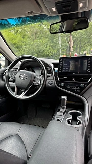 Toyota Camry, 2021г, передний привод, автомат