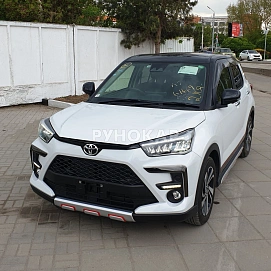 Toyota Raize, 2022г, полный привод, вариатор