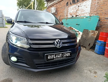 Volkswagen Tiguan, 2011г, передний привод, механика