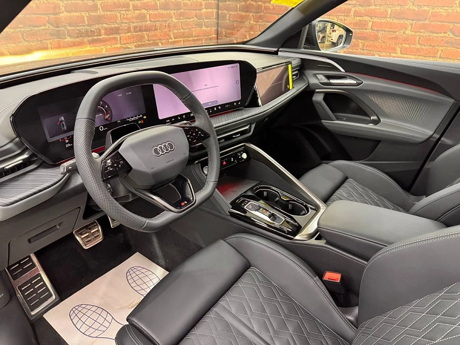 Audi Q5, 2025г., полный привод, робот