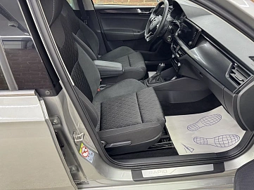 Skoda Rapid, 2021г, передний привод, робот