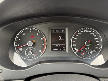 Volkswagen Jetta, 2014г, передний привод, робот