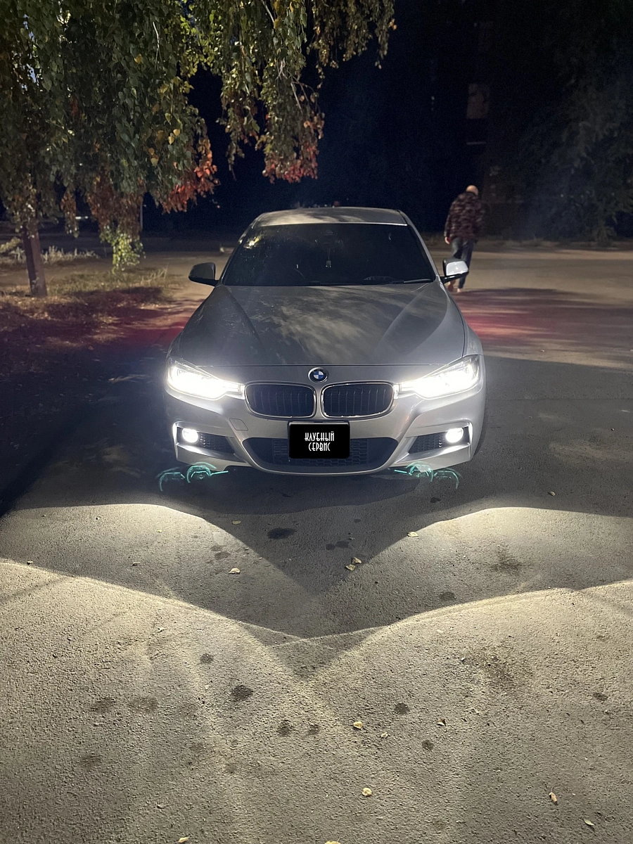 BMW 3 серии, 2016г., задний привод, автомат