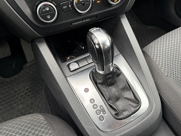 Volkswagen Jetta, 2014г, передний привод, робот