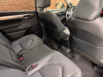 Toyota Highlander, 2024г